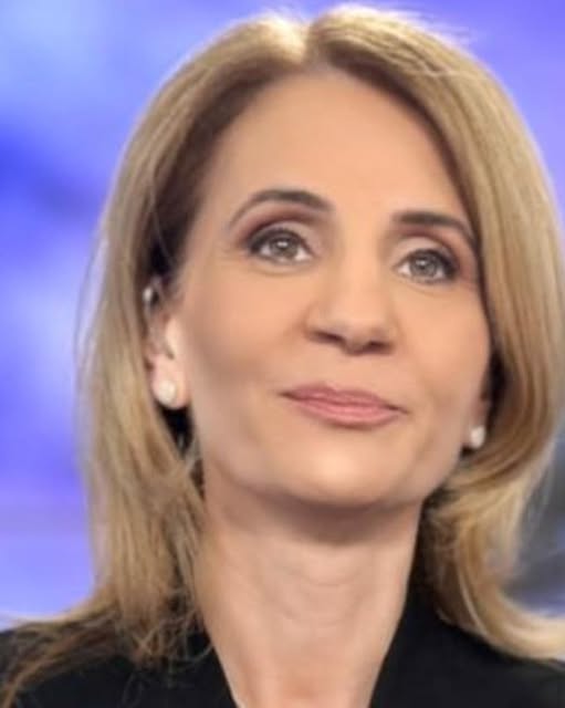 Anca Alexandrescu s-a filmat în costum de baie, în zăpadă, după modelul Cristelei Georgescu !„Sănătate curată!”