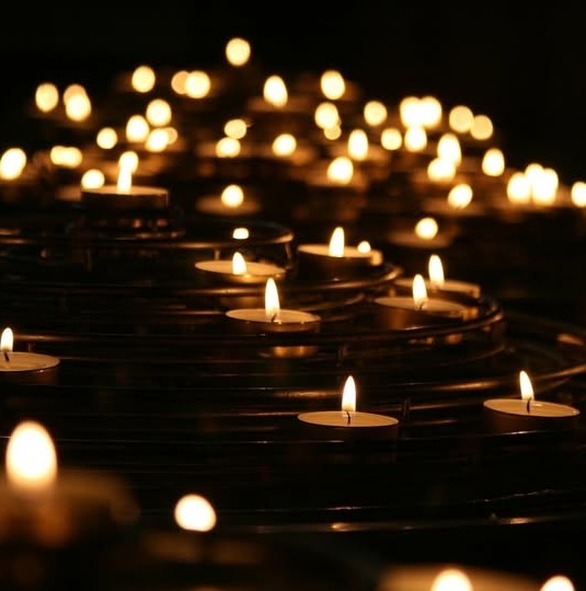 Tragedie în lumea mondenă! Vedeta TV a decedat  la 33 de ani, după ce a lăsat un mesaj de adio cutremurător. Era însărcinată cu al doilea copil: „Mor, iertați-mă”