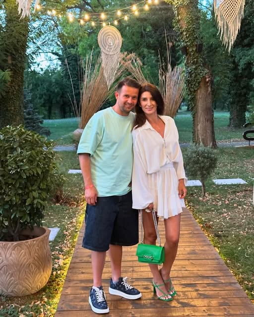 Cu ce se ocupă Elena Tudor, câștigătoarea Power Couple 2025. Ce meserie are soția magicianului Robert Tudor, de fapt