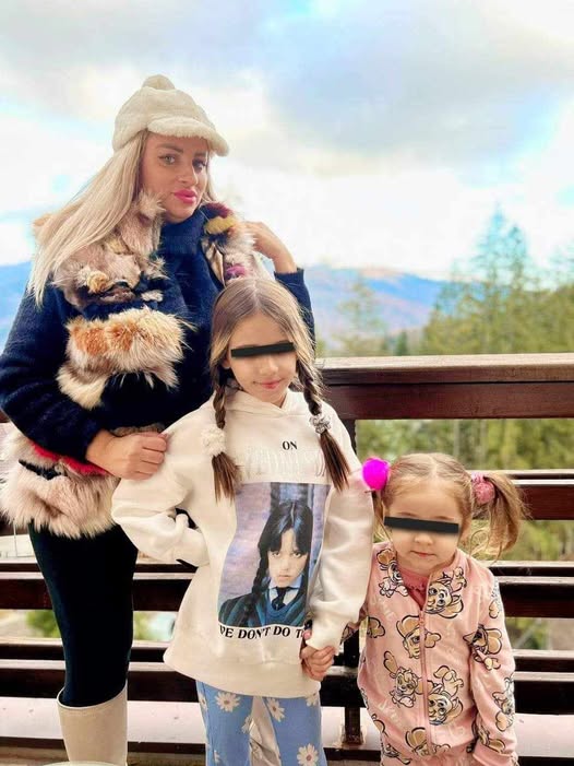 Sânziana Buruiană, primele declarații despre al treilea copil! Fosta asistentă TV le-a făcut o mare bucurie fanilor după ce a dezvăluit asta