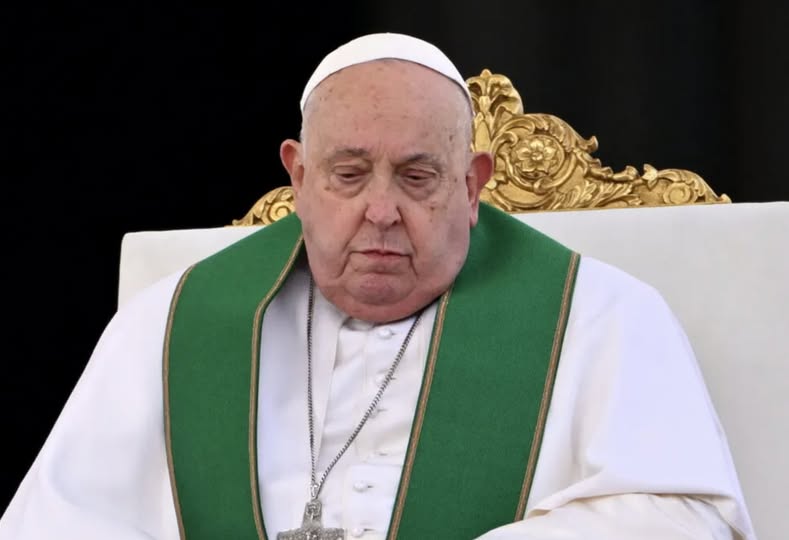 De ce a decedat  Papa Francisc? Boala perfidă care l-a macinat  în a doua zi de Paște