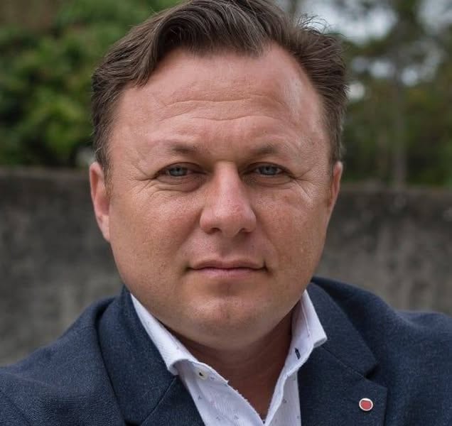 Muzica populară, între legendă și rivalitate. Dragoș Dolănescu dezvăluie adevărul despre isteria din jurul Irinei Loghin