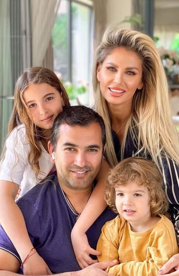 Andreea Bănică, despre familie, echilibru și alegeri personale: „Dorm cu Noah, cel mai nou bărbat din viața mea”