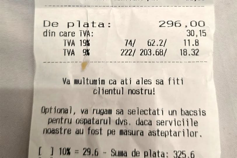 Cât a plătit Andrei din București, pentru o porție de creveți, într-un restaurant din Mamaia