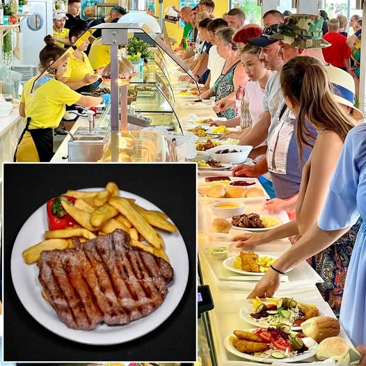 Câți lei costă o ceafă de porc cu cartofi prăjiți, la autoservire în Mamaia