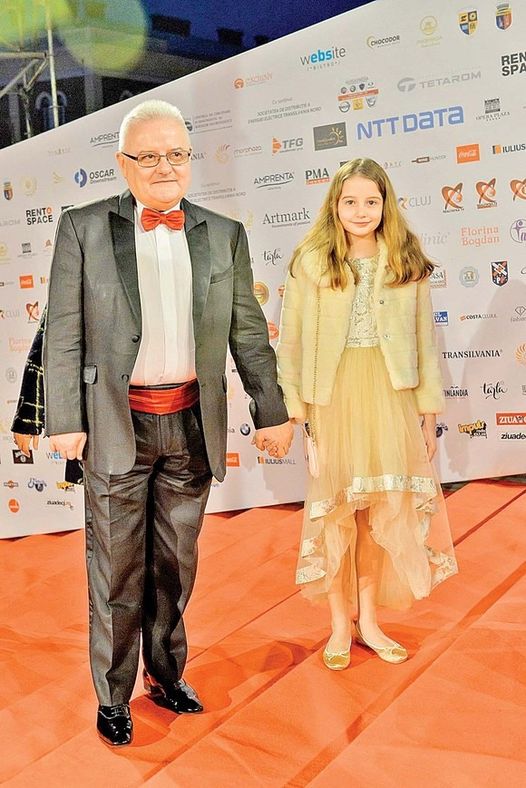 Irina Columbeanu a revenit în România și și-a vizitat tatăl la azilul din Ghermănești.vezi in comentarii
