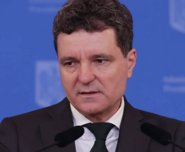 Nicușor Dan critică sistemul actual al pensiilor speciale: „Este inacceptabil ca pensia să depășească salariul”Vezi în primul comentariu