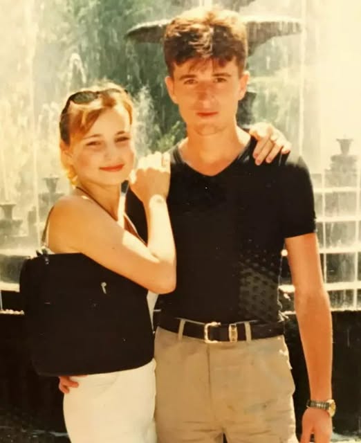 Radu Sîrbu și soția sa, Ana, 21 de ani de căsnicie și 24 de ani împreună: „Am fost la un pas de despărțire, dar am ales să luptăm”.vezi in comentarii