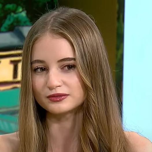 Irina Columbeanu, sinceră despre educația primită de la Monica Gabor și relația cu Mr. Pink.vezi in comentarii