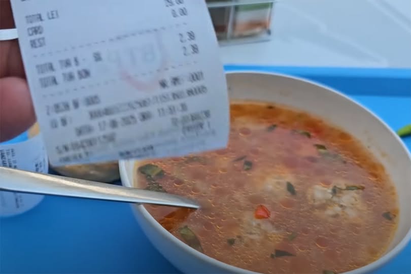 Aceasta este nota de plată! Cât a plătit Silviu Petrescu pentru o singură ciorbă de perișoare, la „împinge tava” din Mamaia