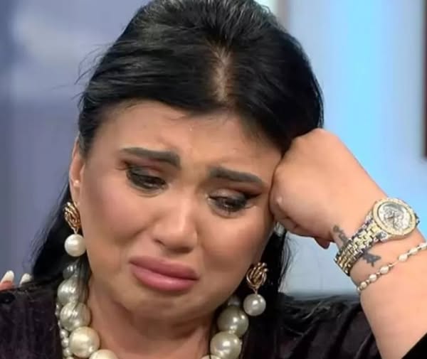 Starea de sănătate a lui Kate Middleton ridică semne de întrebare. Ar fi ajuns la doar patruzeci de kilograme.Vezi in comentarii