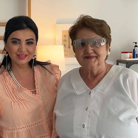 Adriana Bahmuțeanu, în mijlocul unui nou episod de suferință: Mama sa, Petruța Toma, internată după mai multe AVC-uri.vezi in comentarii