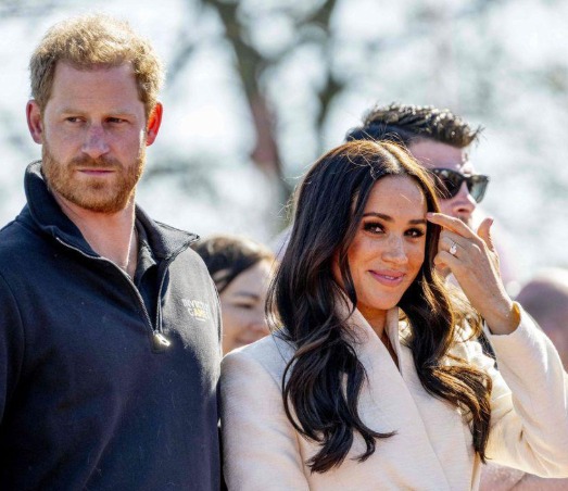 Speculații recente agită din nou apele în jurul cuplului Harry & Meghan.vezi in comentarii