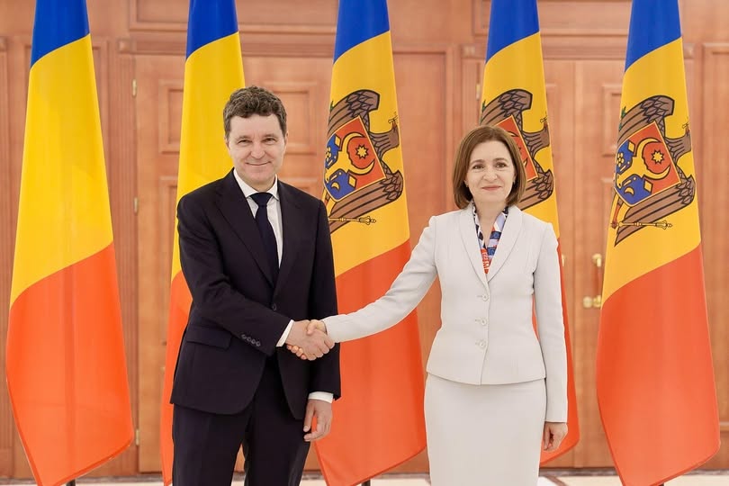 Nicușor Dan, în vizită oficială în Republica Moldova de Ziua Limbii Române. Programul complet al președintelui.vezi in comentarii