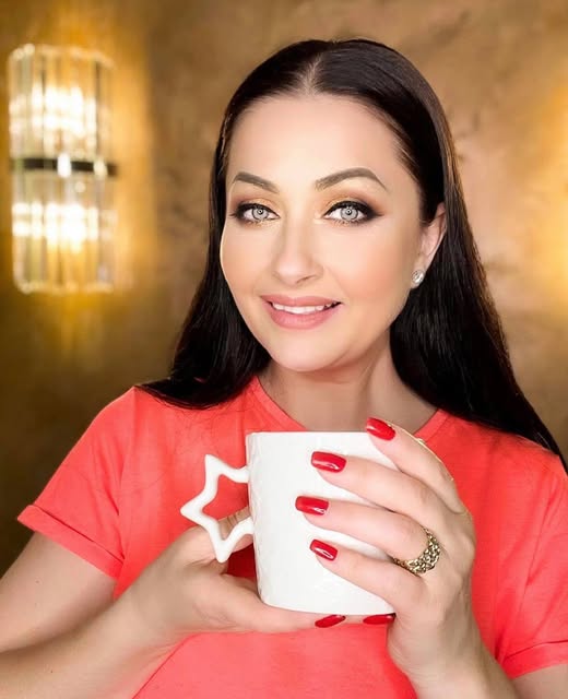 Gabriela Cristea pregătește un nou început: proiect misterios inspirat de Italia.Vezi in comentarii