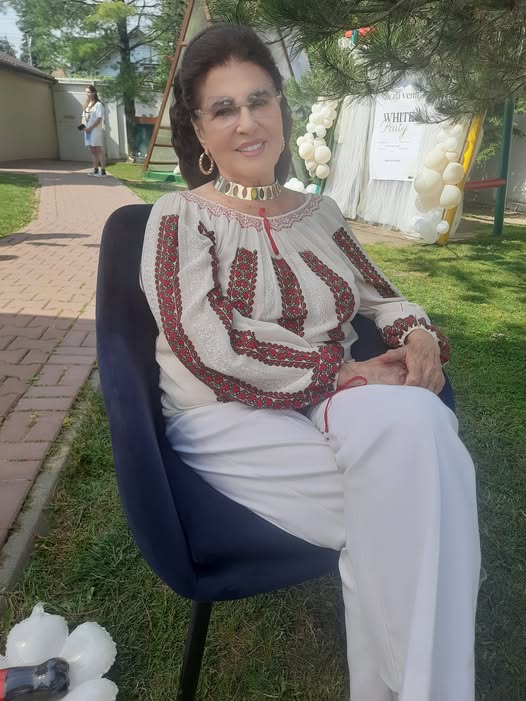 Irina Loghin, zâmbetul regăsit prin nepoata sa: „Ea mă face să uit de tot ce e rău și să zâmbesc”.vezi in comentarii