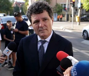 Nicușor Dan, emoții la început de an școlar, alături de copii. Discuții importante cu sindicatele.vezi in comentarii