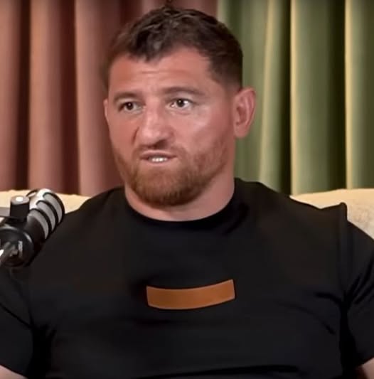 Cătălin Moroșanu, despre copilăria marcată de bullying: „Am suferit foarte mult, dar sportul m-a salvat”.vezi in comentarii
