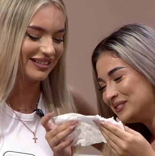 Manuela, mesaj emoționant pentru Naomi după eliminarea din „Casa Iubirii”.vezi in comentarii
