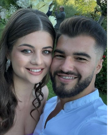 Iancu Sterp a dezvăluit ce s-a întâmplat cu Denisa Sterp în timpul nașterii! A fost prezent în sala de nașteri și a trăit fiecare clipă: vezi in comentarii
