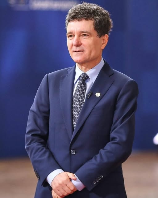 Ce a făcut Nicușor Dan de Revelion 2026. Programul care i-a dat peste cap somnul chiar și de Bobotează.Vezi in comentarii