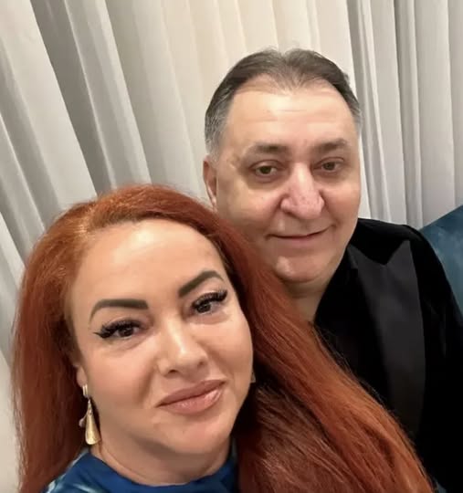 Vali Vijelie și-a dus „mama la copii” în vacanță în Bali. Carmen Rusu, apariții relaxate și ipostaze inedite din paradisul tropical.Vezi in comentarii