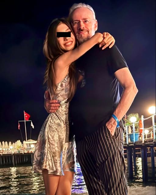 Mihai Albu face dezvăluirea momentului despre fiica sa și a Iulia Albu: „Mikaela are un iubit. Nu s-a ascuns deloc de mine”Vezi in comentarii