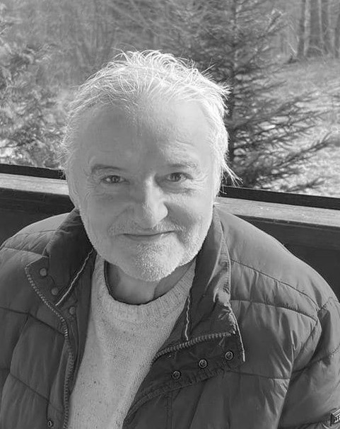 Unde își va dormi somnul de veci Irinel Columbeanu. Fostul milionar și-a stabilit din timp dorința și a lăsat instrucțiuni clare apropiaților.Vezi in comentarii