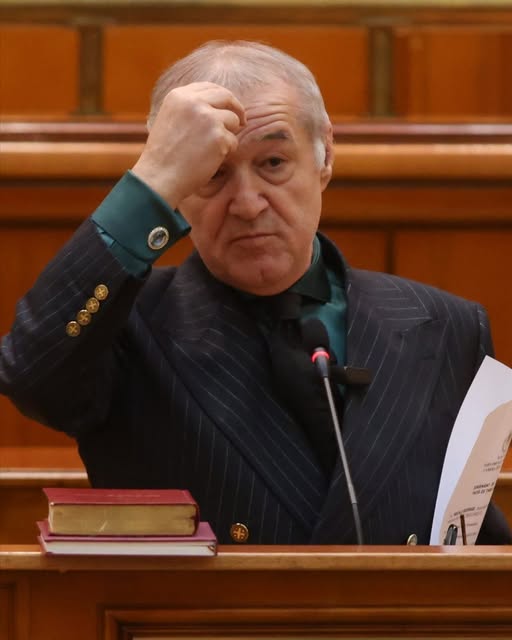 Ce sume impresionante a donat Gigi Becali la Muntele Athos. Vezi in comentarii