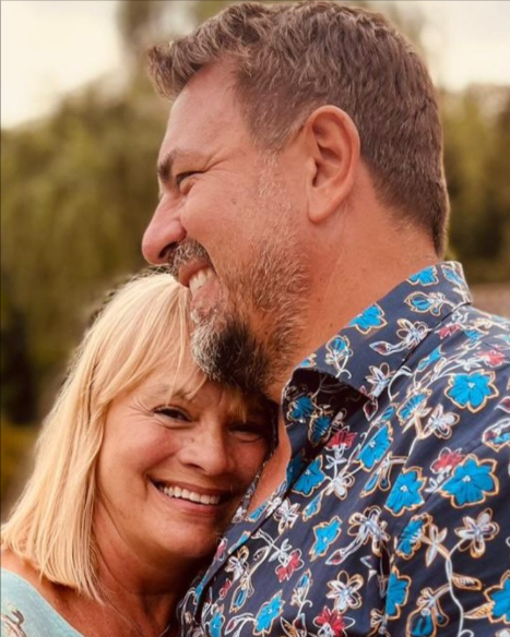 Soția lui Horia Brenciu a împlinit 57 de ani. Mesajul emoționant transmis de artist pentru Alice Dumitrescu. Vezi in comentarii