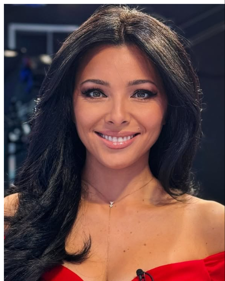 Corina Caragea, mai fericită ca niciodată! Dezvăluirea făcută de prezentatoarea PRO TV i-a luat prin surprindere pe fani. Vezi in comentarii