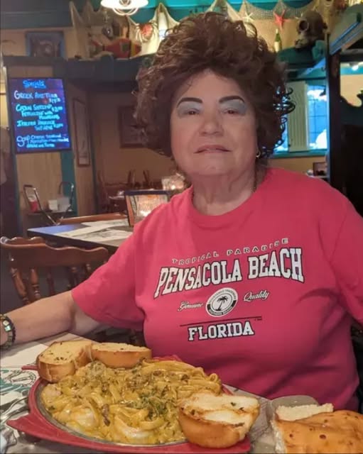 Înșelată cu 80 de femei, Saveta Bogdan provoacă reacții aprinse! Ce le spune femeilor trădate..Vezi in comentarii