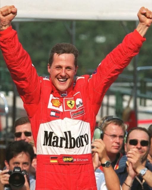 Vești încurajatoare despre Michael Schumacher. Legendarul pilot nu mai este…Vezi in comentarii