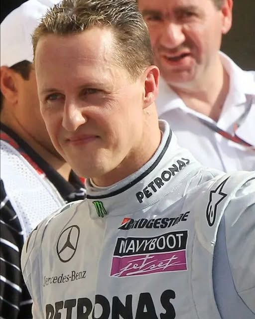 S-a produs minunea: „Michael Schumacher nu mai este țintuit la pat”. La 12 ani de la accident, o rază de speranță în viața campionului. Vezi in comentarii