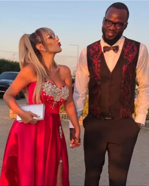 Dana Roba, ruptură definitivă! Iubitul a fost scos din casă după un scandal legat de ….Vezi in comentarii