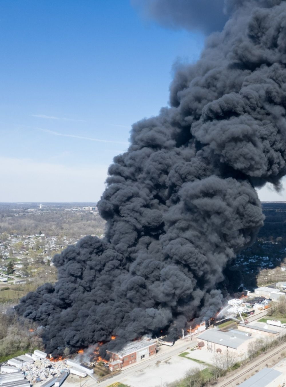 Tragedie uriașă după răsturnarea unui camion cu gaz