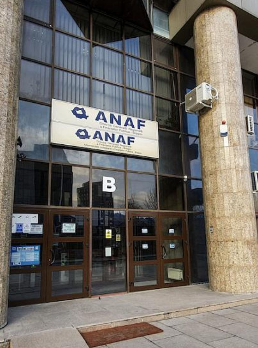 Regulă nouă de la ANAF pentru cei care au firmă! Ce se schimbă pentru români