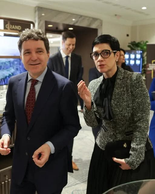 Rocadă la conducere