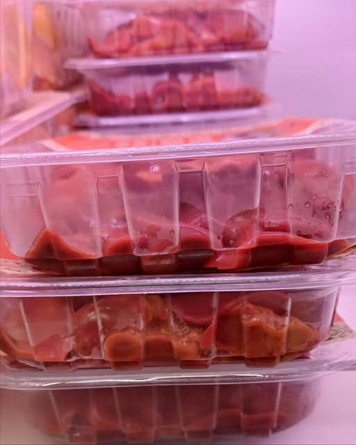 Cât ajunge să coste un kilogram de ficat de pui  în supermarketuri. Mulți cumpărători au crezut că e o greșeală