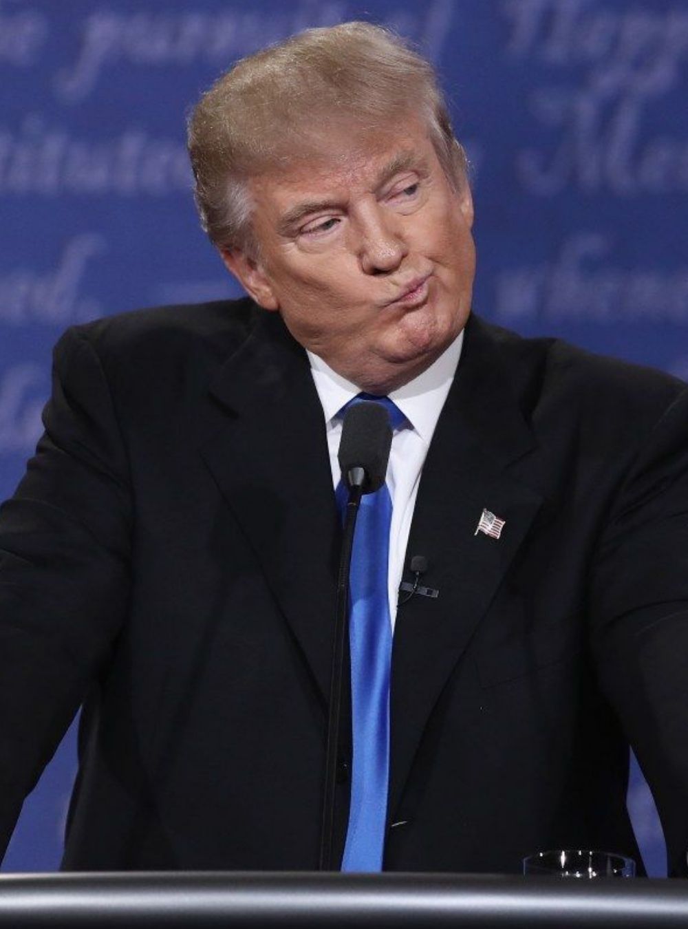 Trump atacă din nou NATO