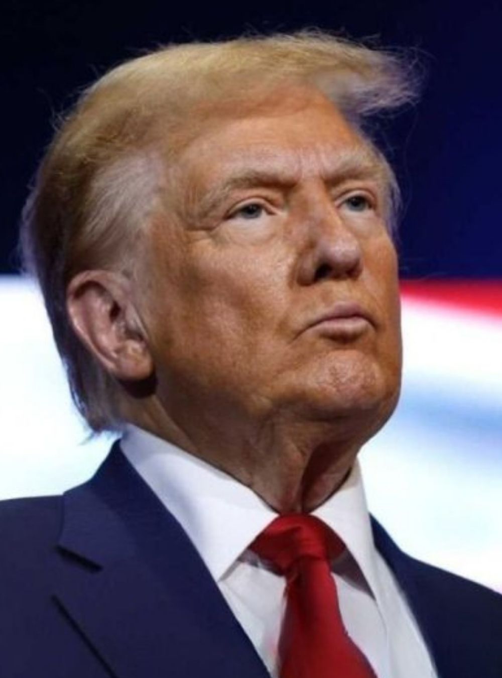 Donald Trump anunță o schimbare de regim în Iran.