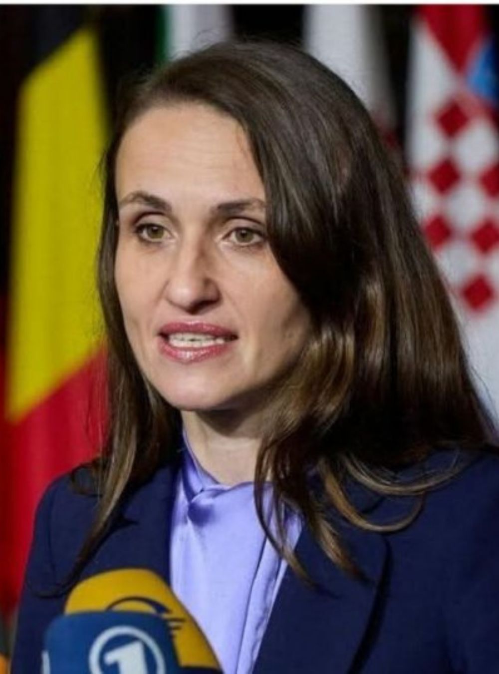 Daciana Sârbu susține că fiica ei ar fi fost oprită din drumul spre