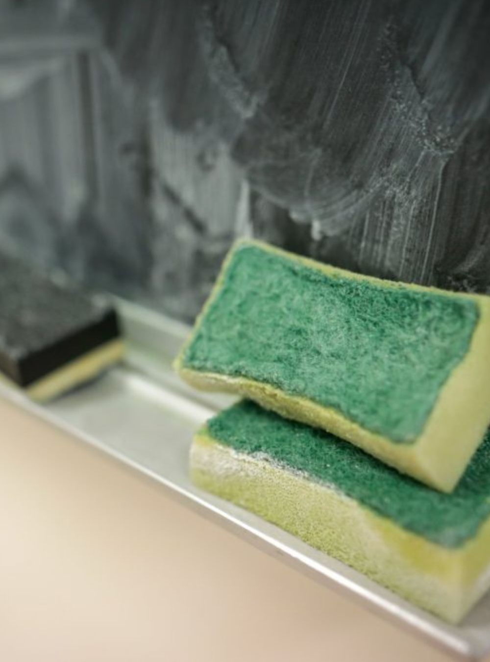 Câte zile libere vor avea elevii în luna aprilie. Când începe, de fapt, vacanța de Paște , vezi mai jos