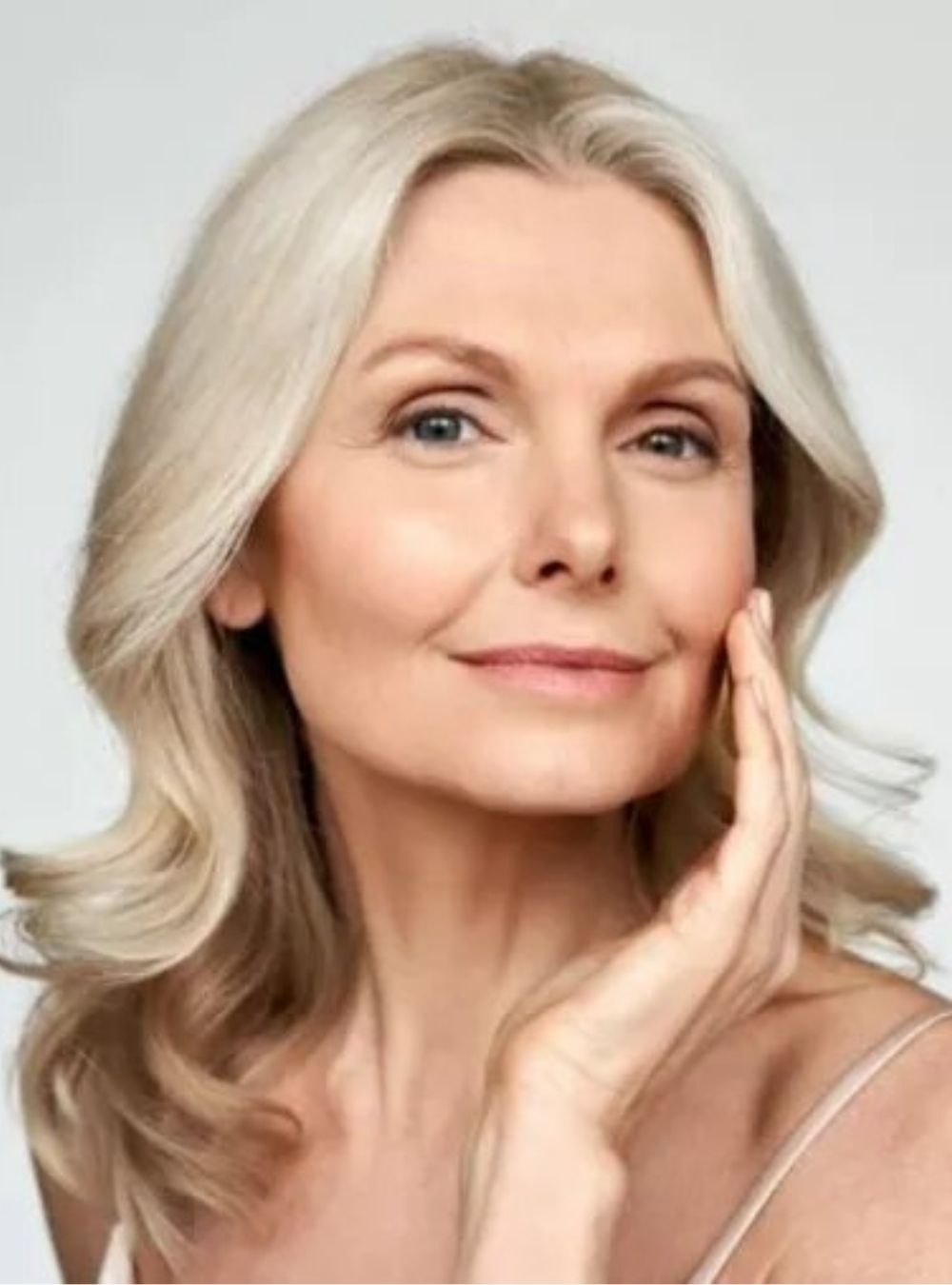 Cum să te tunzi după 50 de ani pentru a arăta mai tânără