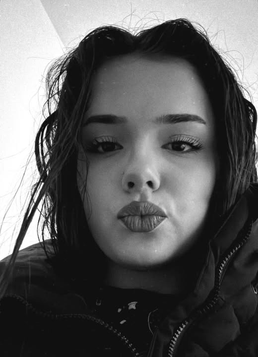 Scene CUMPLITE în cimitir. După ce Erika a fost coborâtă în groapă..