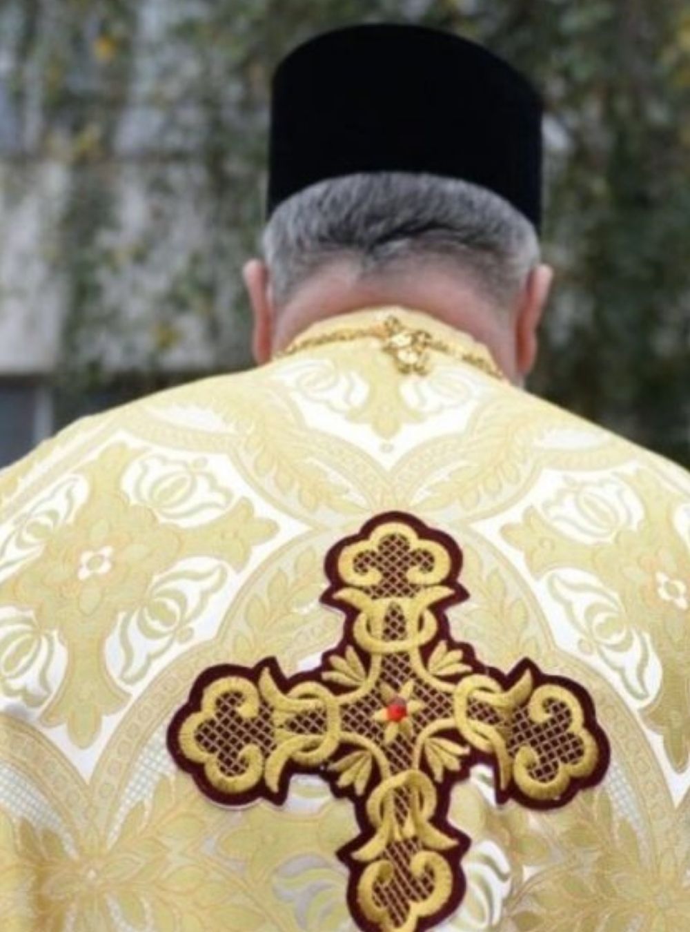 Cutremur în lumea bisericii! Un PREOT a fost săltat de POLIȚIE