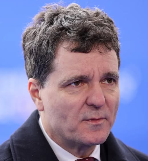 DA, e adevărat! România intră în…