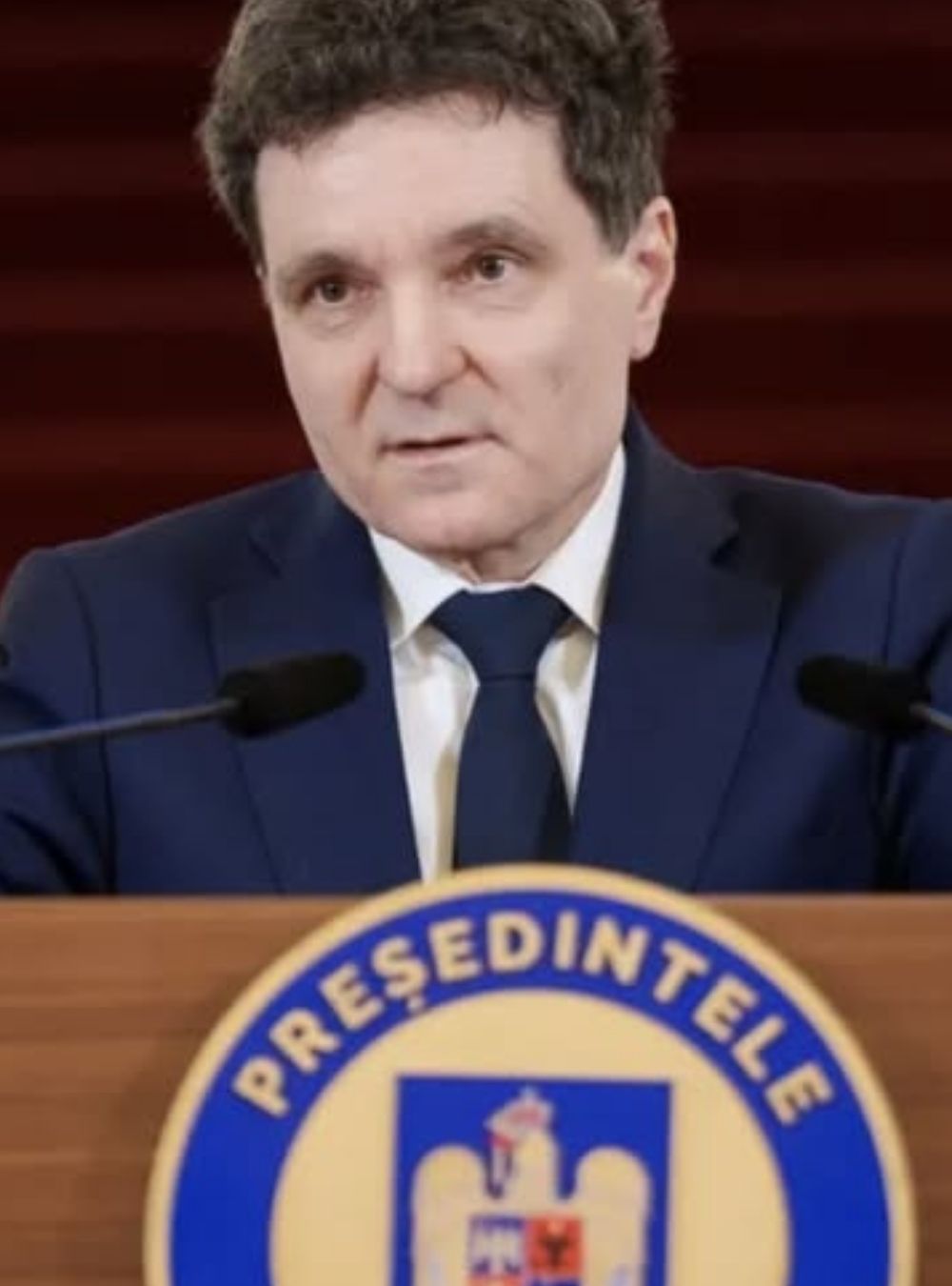 Cutremur în politica din România. Adio, premier! Nicușor Dan nu mai…Vezi mai mult