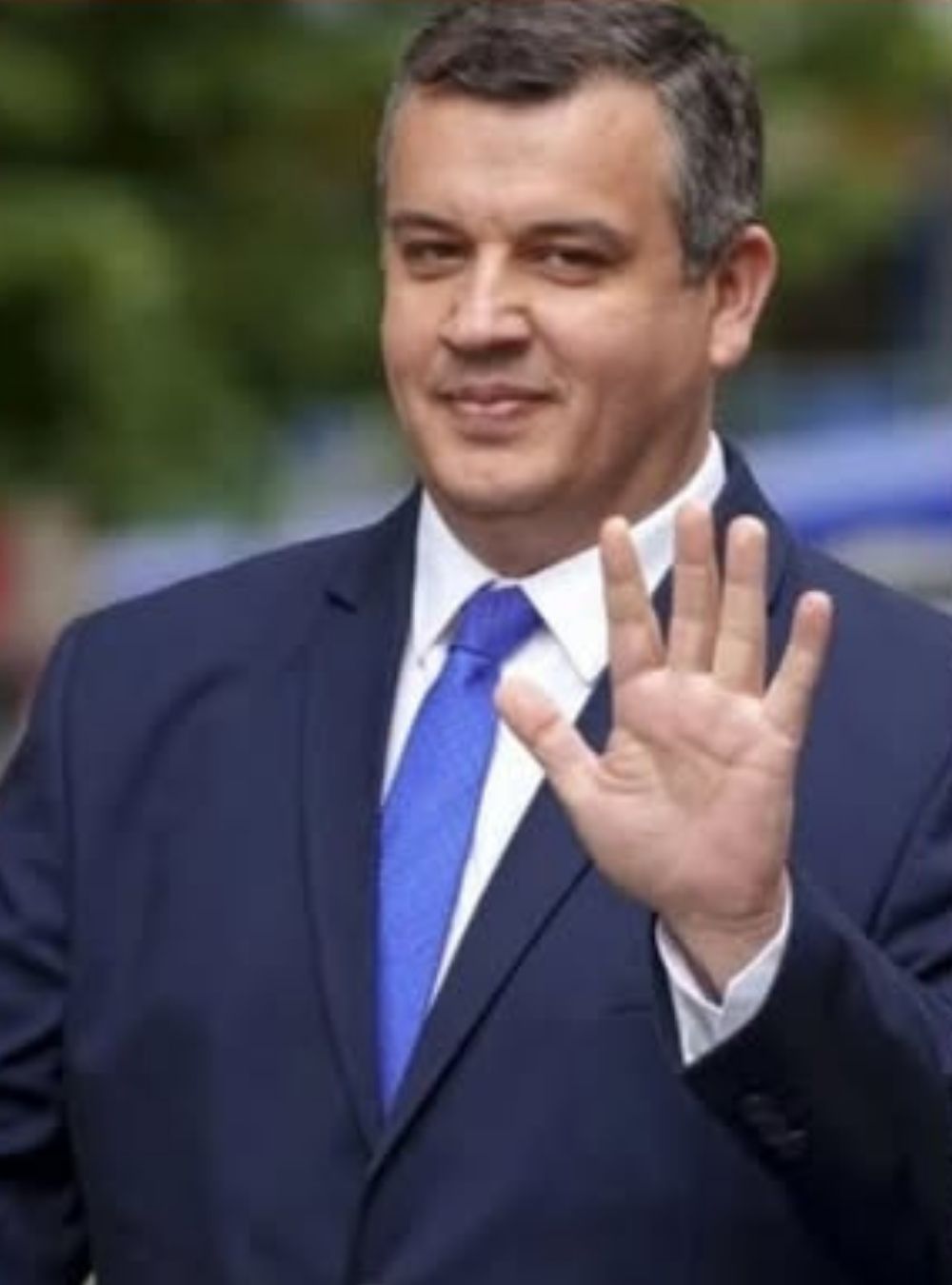 Detalii neștiute despre soția lui Eugen Tomac. Politicianul are doi copii