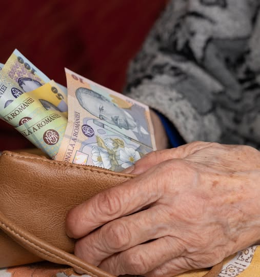 A doua tranșă a ajutoarelor financiare pentru pensionari va fi livrată în luna… Vezi mai mult